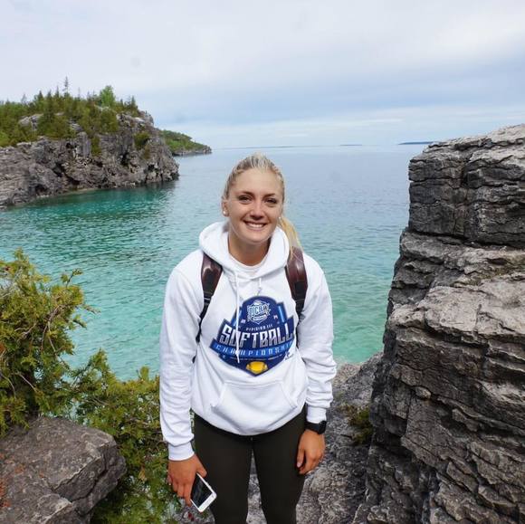 Meet your Posher, Jessica - Picture 1 of 1